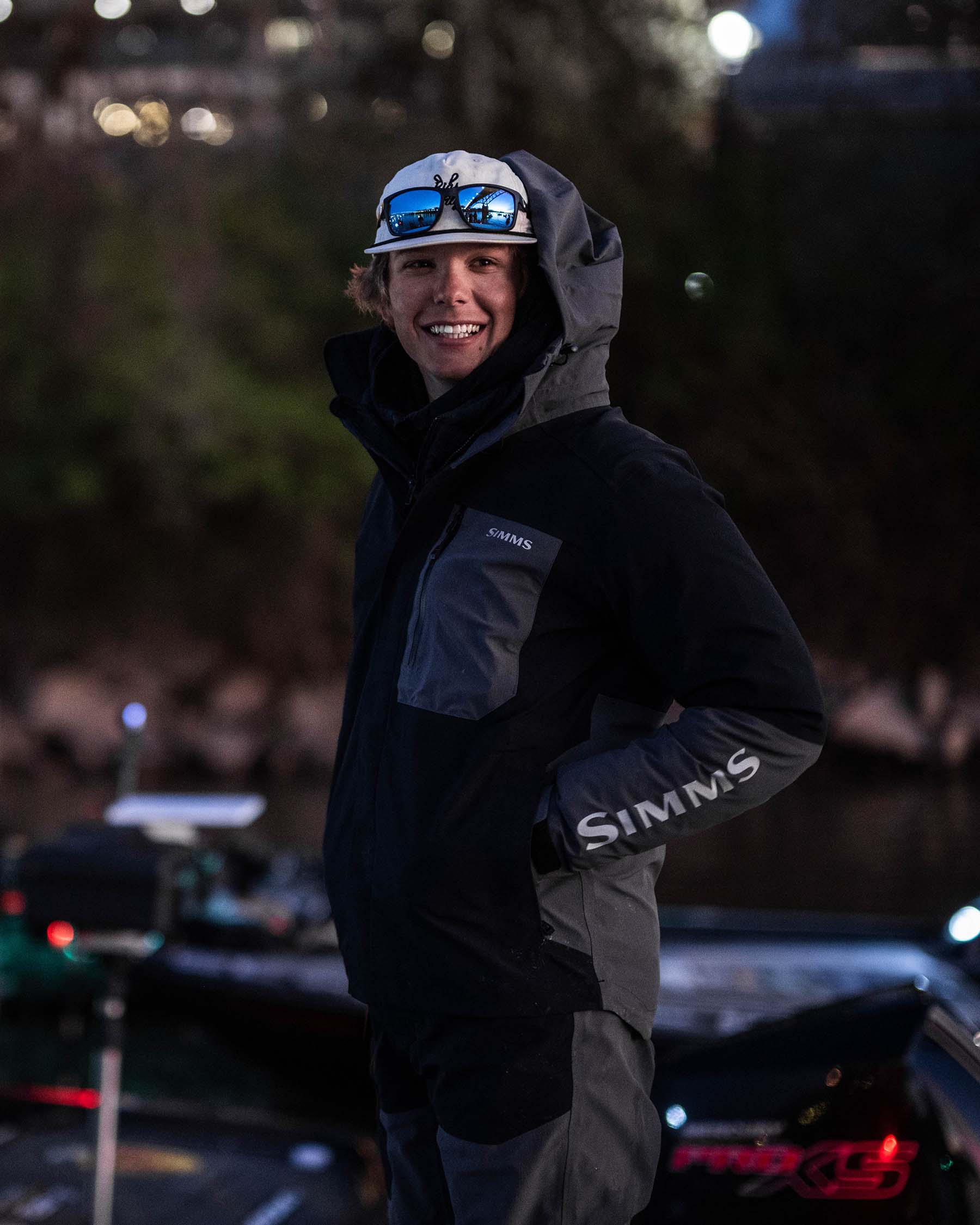Men's Simms Challenger Fishing Jacket - Image 2