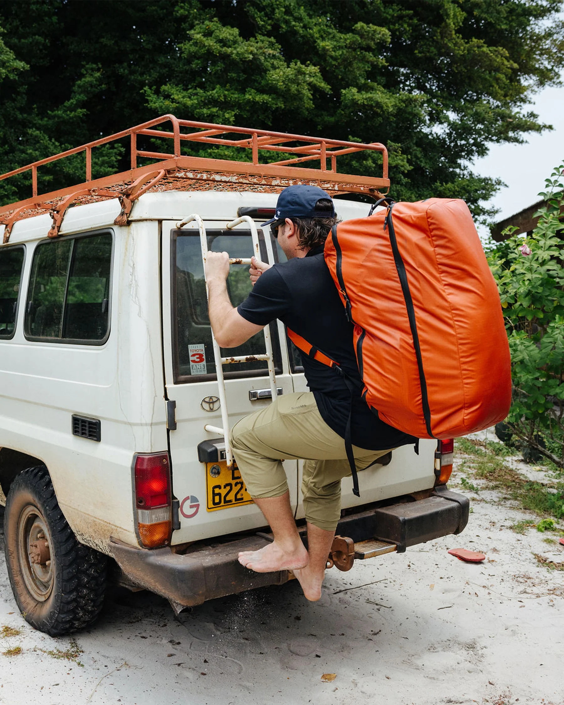 Tailwind 80L Duffel - Image 3