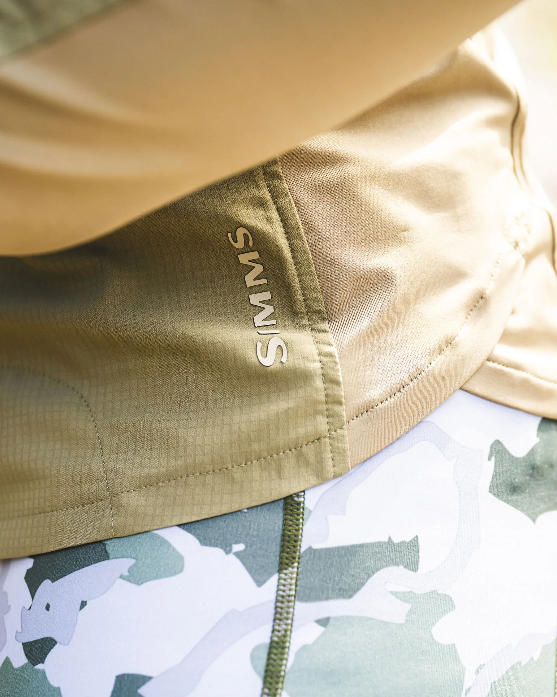 Women's BiComp Fishing Hoody- Past Season - Image 5